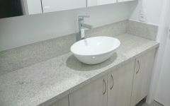 Tampo em Granito Branco Itaúnas