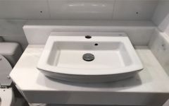 Tampo em Mármore Branco Moura