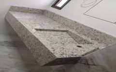 Tampo com cuba de pedra em Granito Branco Marfim
