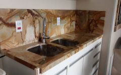 Churrasqueira em Granito Exótico Palomino