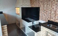 Área de churrasqueira em Granito<br> Preto São Gabriel